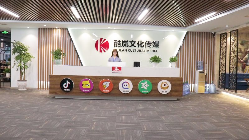 成都影视制作专业就业前景：机遇与挑战并存